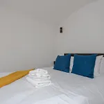 Spacious And Modern Apartment In Pimlico